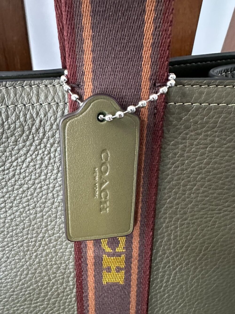 Coach Olive Green Large Smith Tote Bag Style #L2477-CU996 *NWT* - Picture 6 of 13